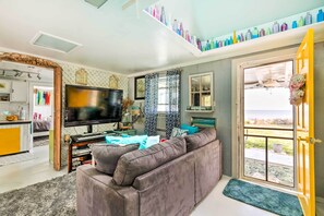 Cottage (2 Bedrooms) | Interior