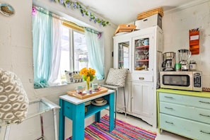 Cottage (2 Bedrooms) | Interior