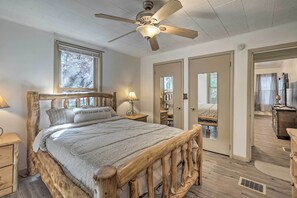 House (2 Bedrooms) | 2 bedrooms, laptop workspace, iron/ironing board, free cots/infant beds - Cozy Home w/ Patio in the Heart of Cañon City! (Canon City)