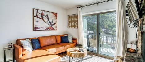 Apartment (2 Bedrooms) | Front of property