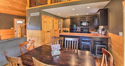 Close to Vineyards: Updated New Haven Retreat!