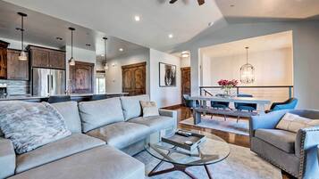 Apartment (3 Bedrooms) | Interior