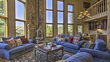 Casa (5 Bedrooms) | Vista frontal de la propiedad