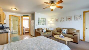 Apartment (1 Bedroom) | Interior