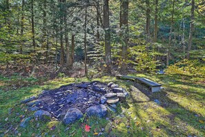 Interior - Remote Cabin w/ Fire Pit: 3 Miles to Stowe Mtn! (Stowe)