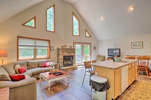 House (5 Bedrooms) | Interior - Deck, Hot Tub & Game Room: Lake Harmony Home (Lake Harmony)