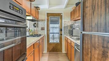 Rumah (4 Bedrooms) | Interior