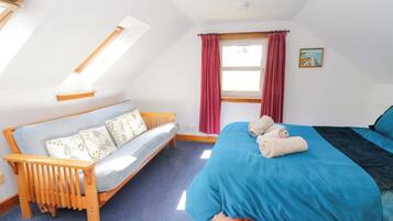 3 bedrooms, individually decorated, individually furnished, free WiFi