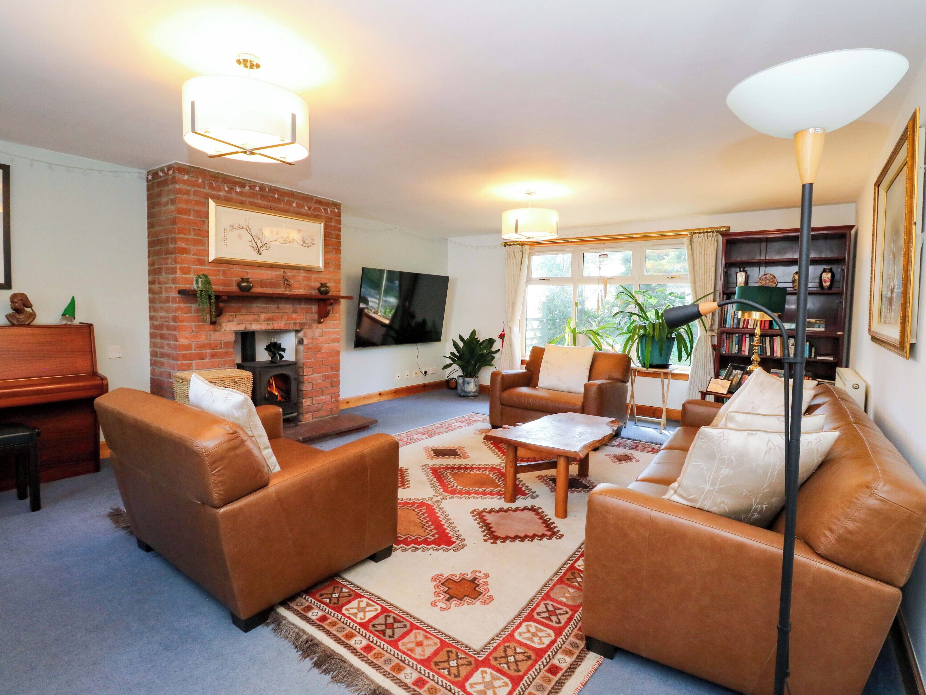 Cottage | Interior