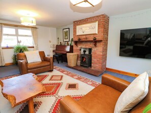 Cottage | Interior