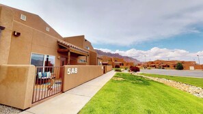 Exterior - Rim Vistas - 5A8 (Moab)