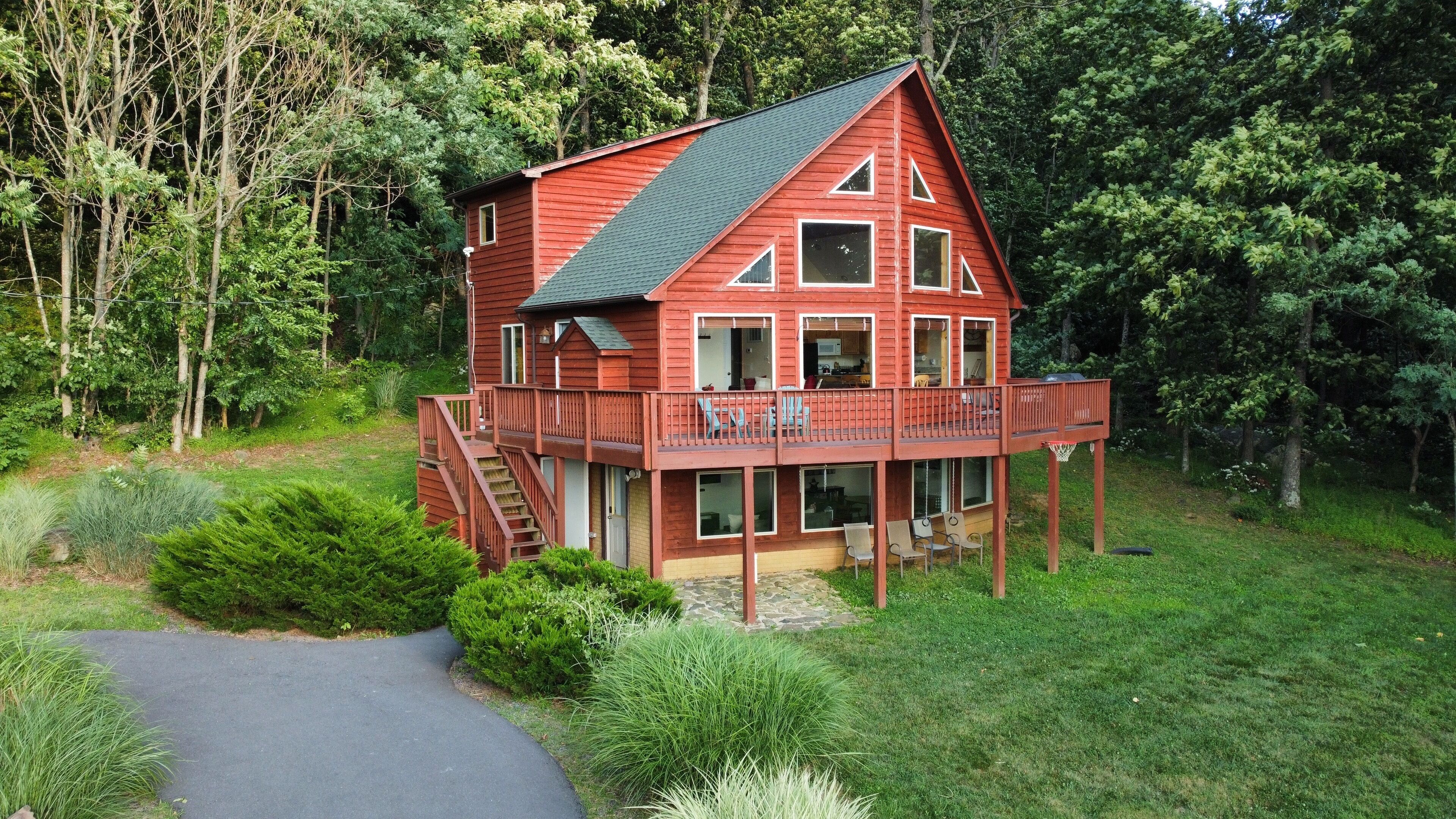Private Cabin Retreat w/ Shenandoah Valley View