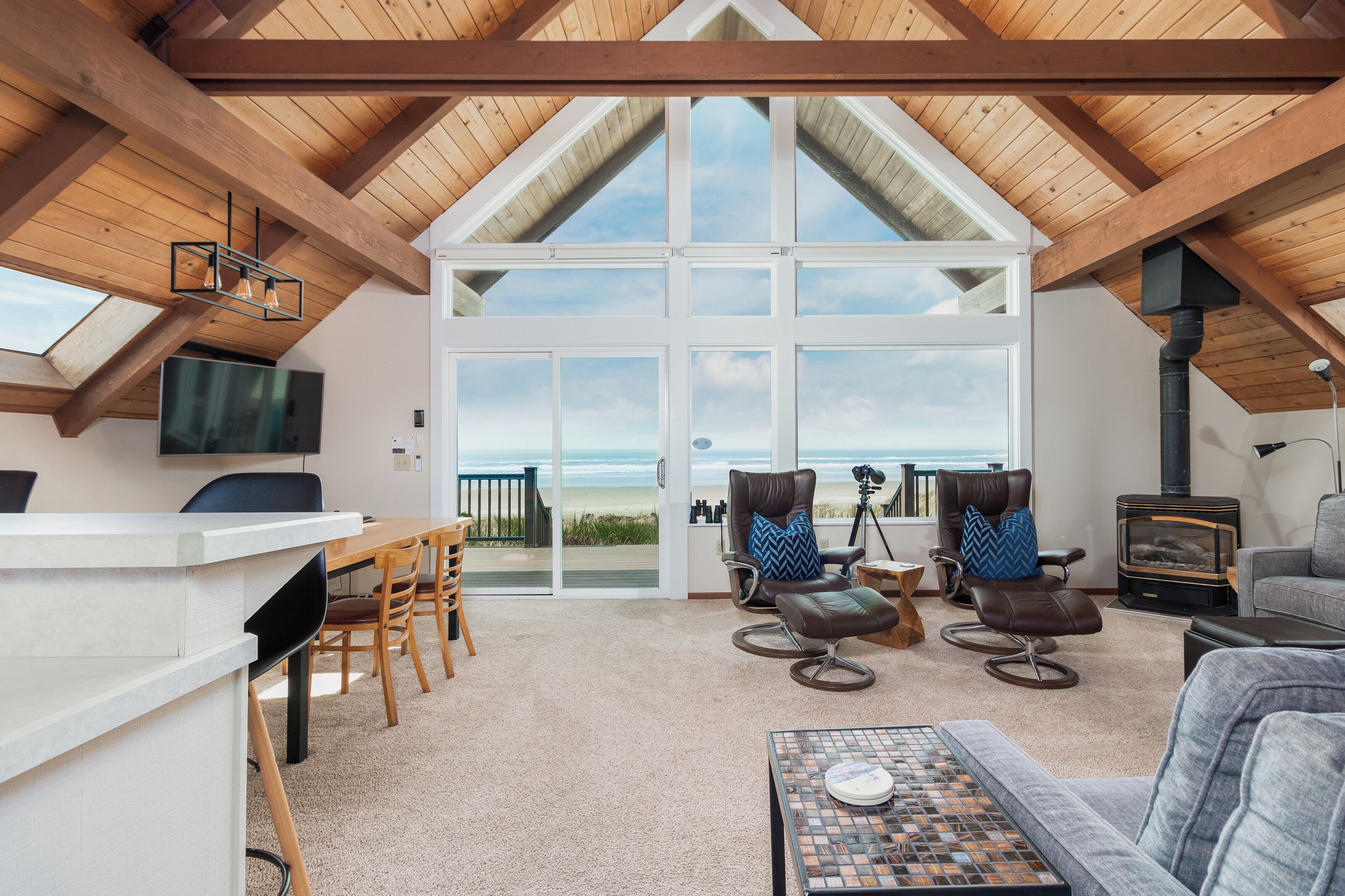 TV connectée, cheminée