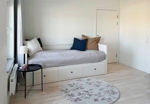 1 habitación, internet y ropa de cama 