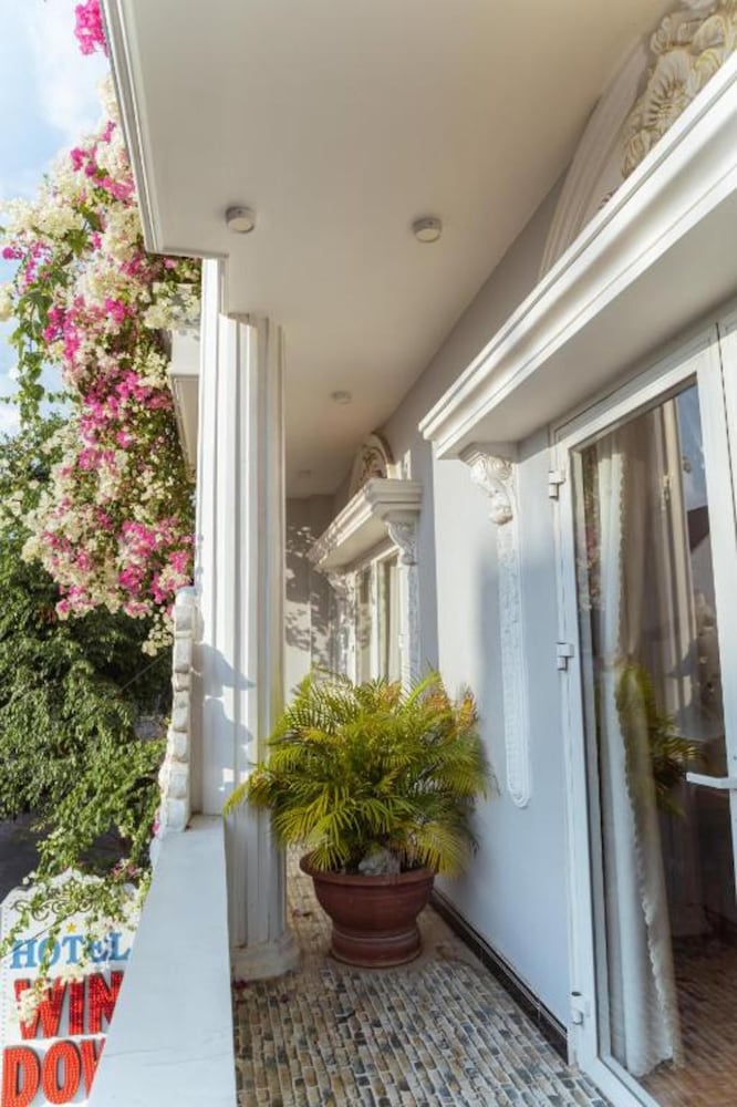 Interior View of Window Hotel