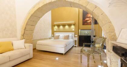 Modern Apt. 3 rooms 3 bathrooms at side of Duomo