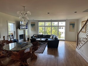 Smart-tv, pejs, printere