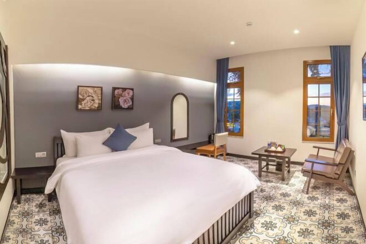 Peralatan tempat tidur hipoalergenik, seterika/papan seterika