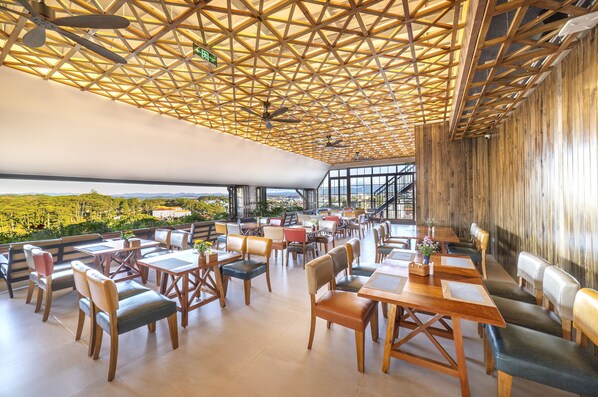 Restaurant - Brick House Dalat Hotel (Da Lat)