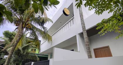 OYO Life 90152 Garuda Bima Residence Syariah