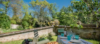 Superb family home on the edge of a river