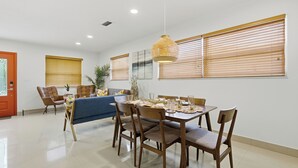 Unclassified image, 5 of 36, button - Miami Tropical Retreat: Private Pool & Patio (Miami)