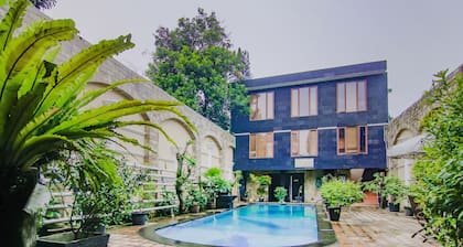 Hotel O Gayatri Residence