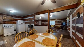 Cabin, Fireplace, Mountain View | Dining