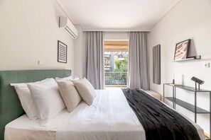 2 Schlafzimmer, Schreibtisch, Bügeleisen/Bügelbrett, Reisekinderbett