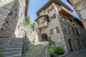 Family Apartment, Multiple Bedrooms, Mountainside (Il Nido dell'Artista) | Exterior