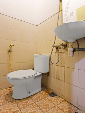 Shower, towels