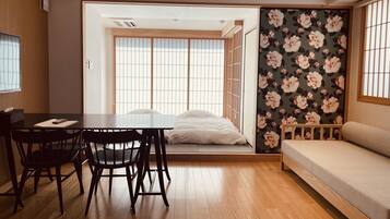 Family Apartment | 2 bedrooms, down comforters, desk, soundproofing