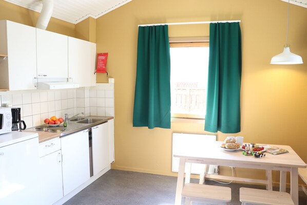 Cabin | Private kitchen