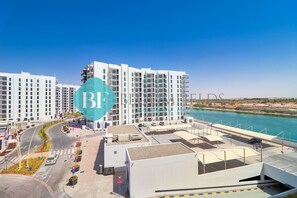 Exterior - Waters Edge Apartment 634 (Abu Dhabi)