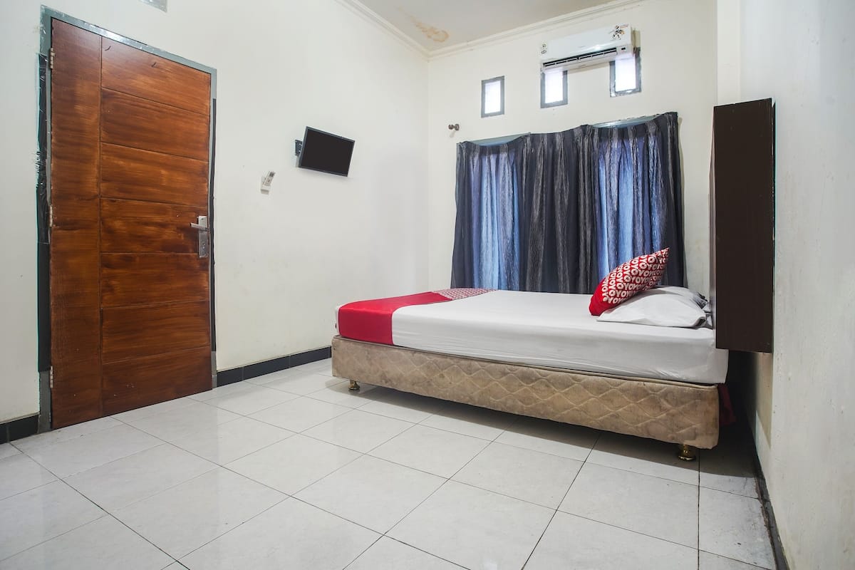 standard double room | 1 bedroom, desk, laptop workspace, free wifi