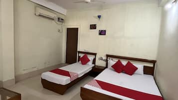 Premium Room | Free WiFi, bed sheets