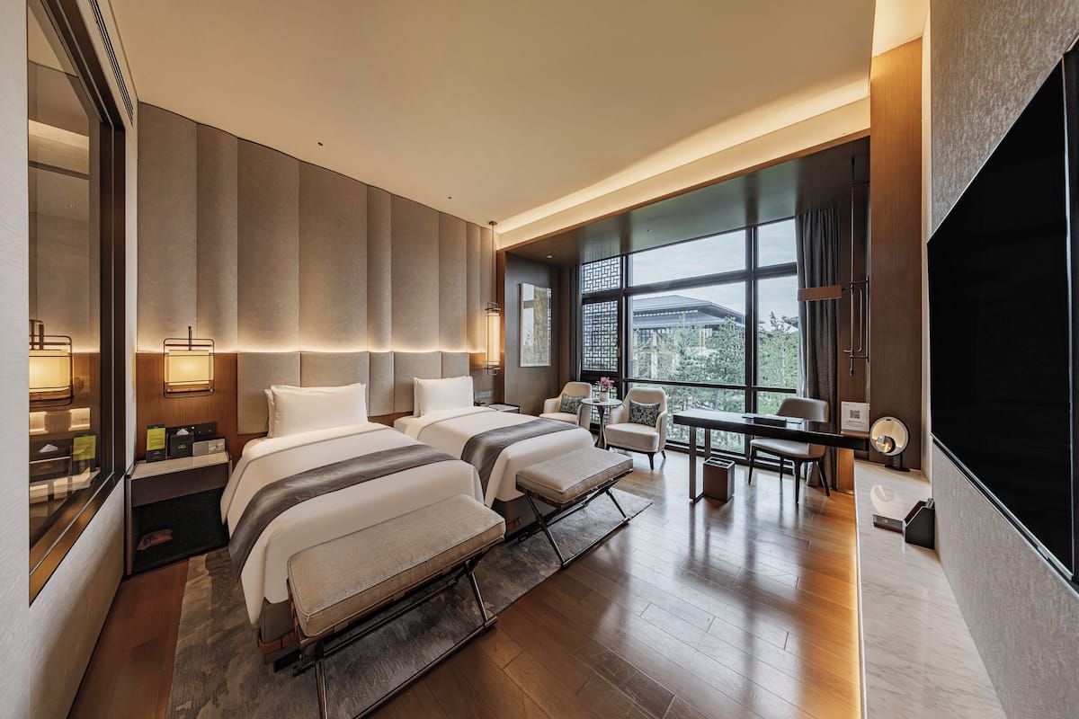 Executive Twin Room | Premium bedding, down duvets, desk, free WiFi