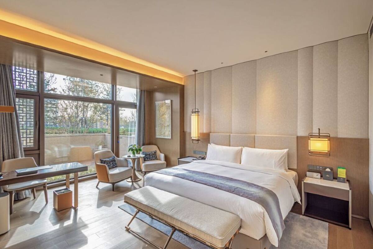 Kamar Single Superior | Seprai premium, selimut bulu angsa, meja kerja, dan Wi-Fi gratis