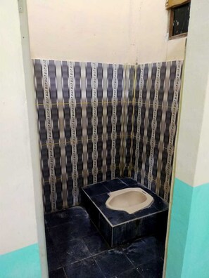 Habitació doble Deluxe | Bany | Dutxa i tovalloles