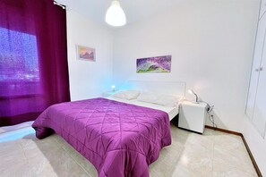 2 bedrooms