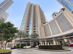 Exterior - Silkhaus Standpoint, Downtown Dubai (Dubai)