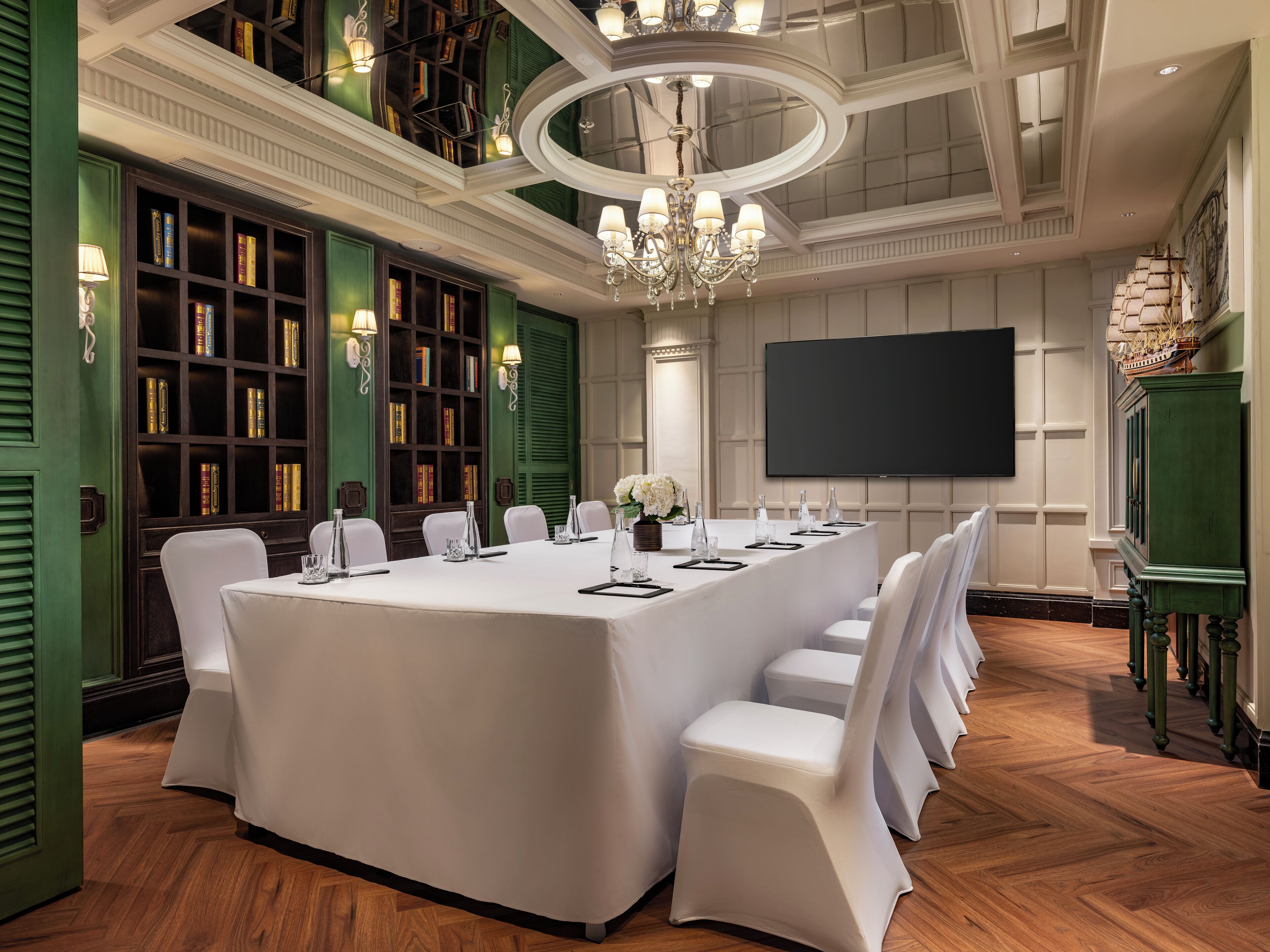 Photo - GRAND HOTEL du LAC Hanoi