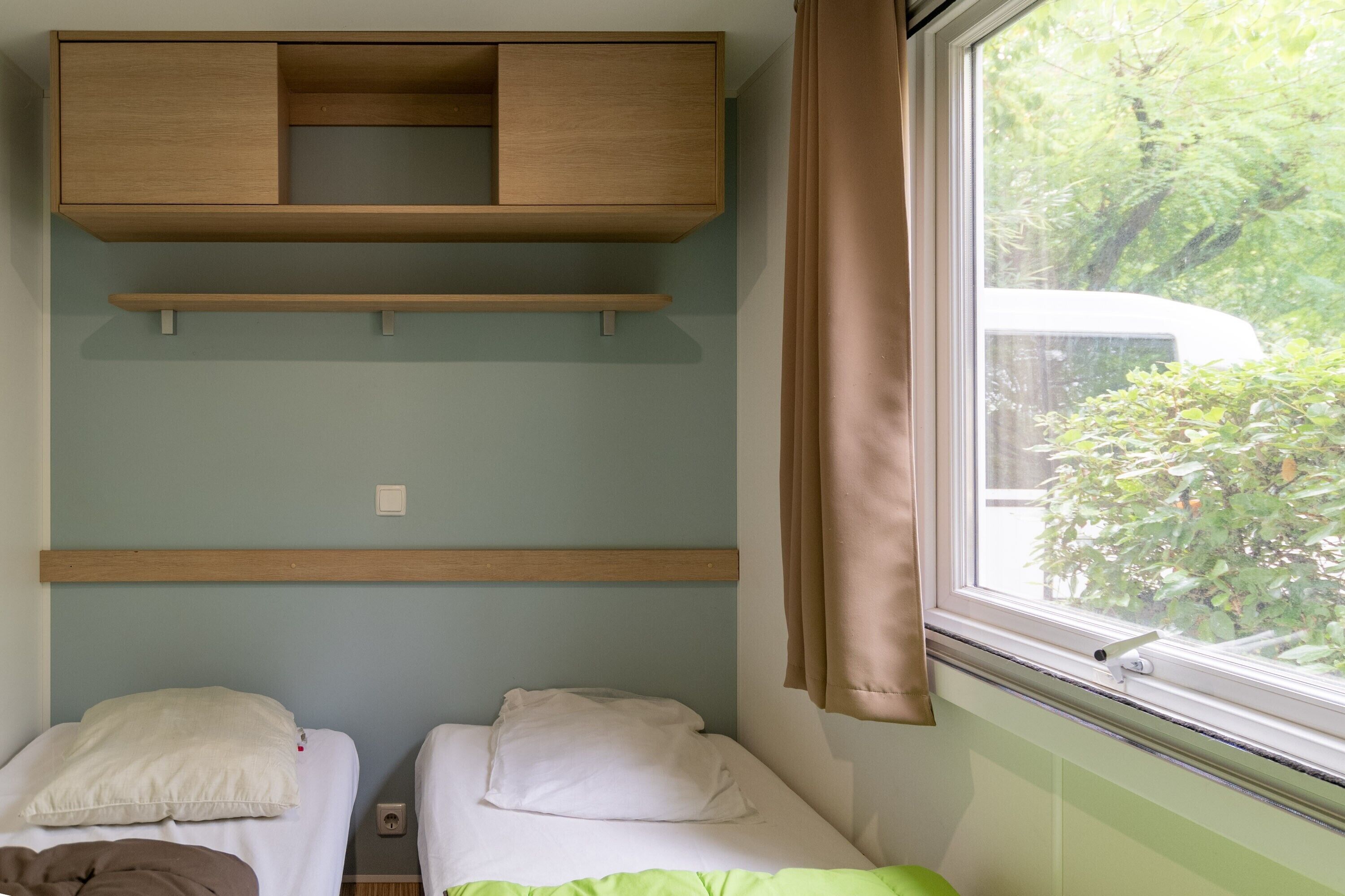 3 室のベッドルーム、WiFi