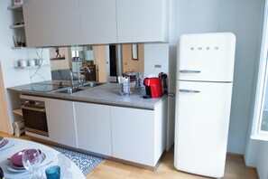 Oven, stovetop, dishwasher - IlCenacolo Apartment - Fiera Allianz Milano Convention Centre piazza Cadorna (Milano)