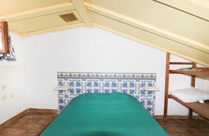 1 dormitorio, tabla de planchar con plancha, wifi gratis