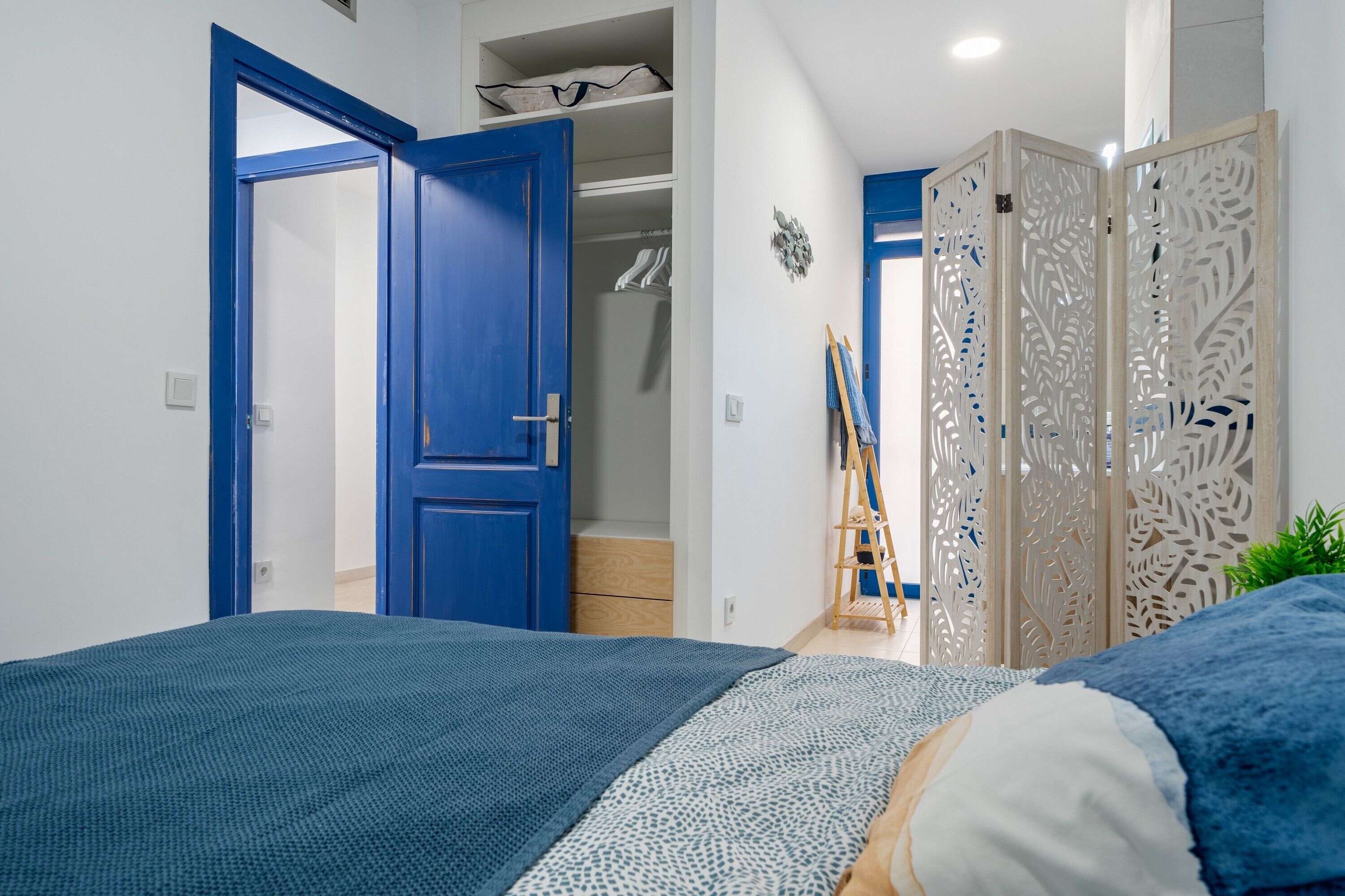 3 chambres, fer et planche à repasser, Wi-Fi gratuit, draps fournis