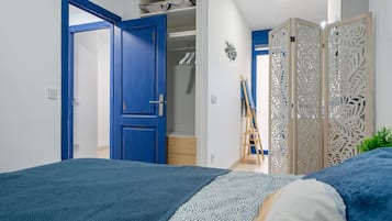 3 chambres, fer et planche à repasser, Wi-Fi gratuit, draps fournis