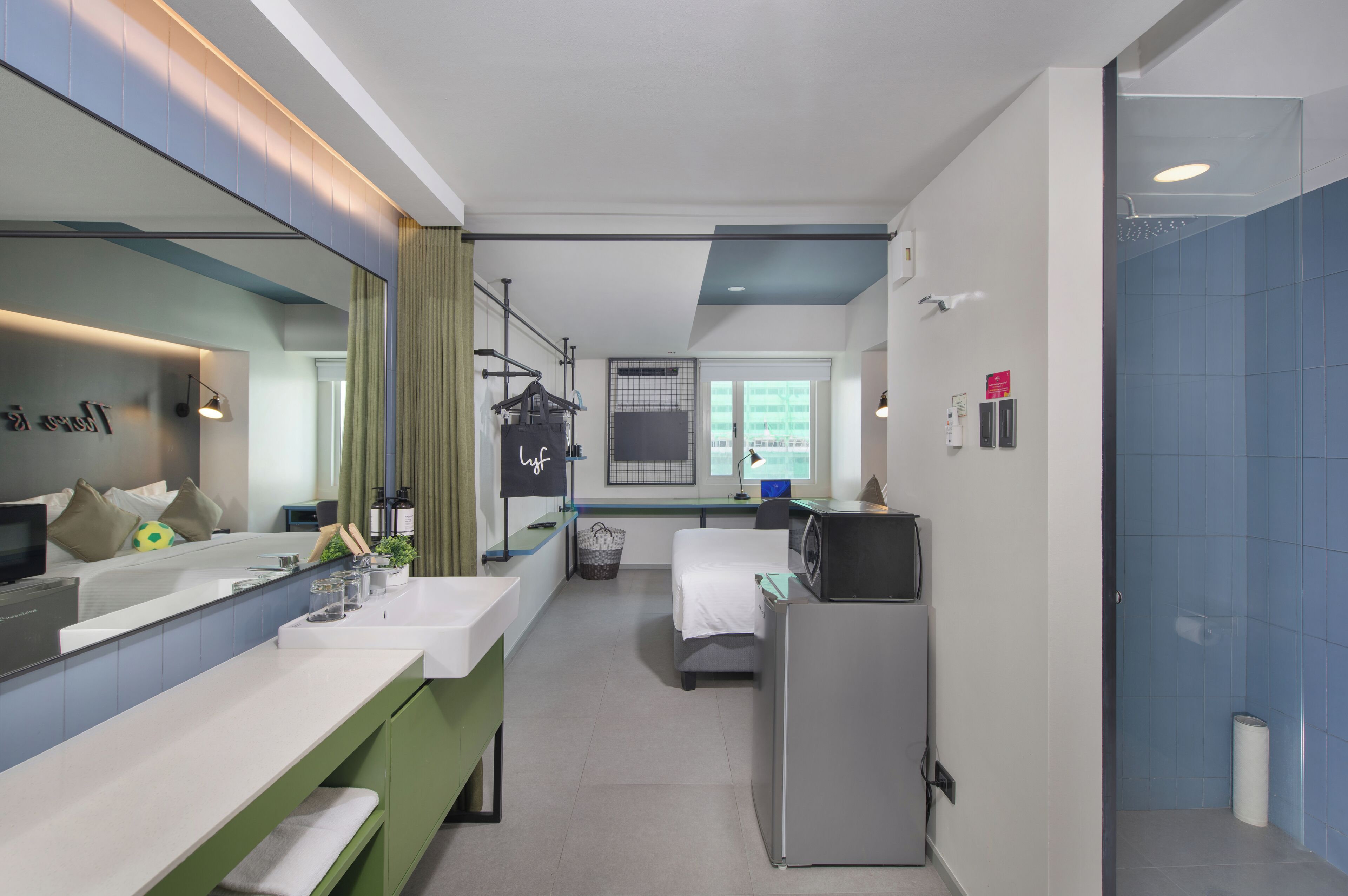 Chambre (One of a Kind Plus)