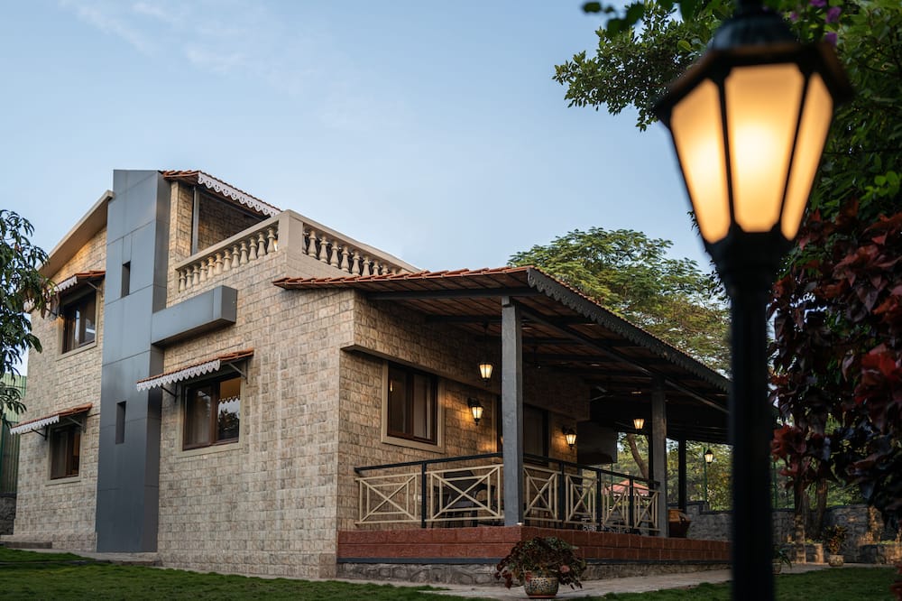 Dulwich Park View, Panchgani - Amã Stays & Trails