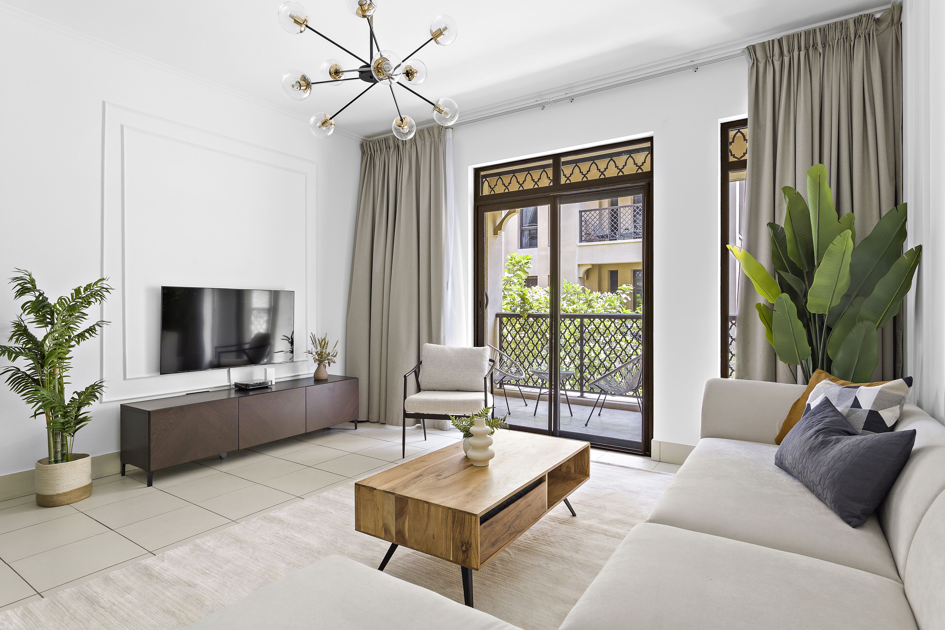 Business Apartment Zaafaran 5 110 | Télévision